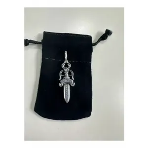 크롬하츠 더블대거 팬던트